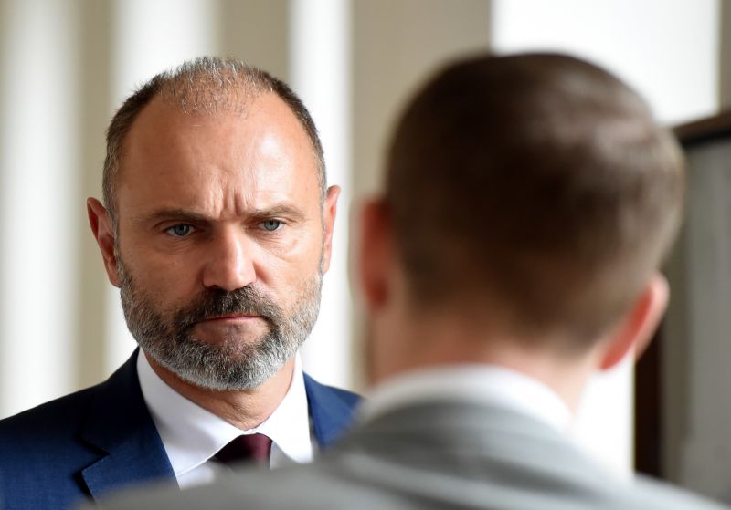 V kauze Vidkun uvázl i bývalý ministr vnitra Ivan Langer. V kauze Vidkun uvázl i bývalý ministr vnitra Ivan Langer.