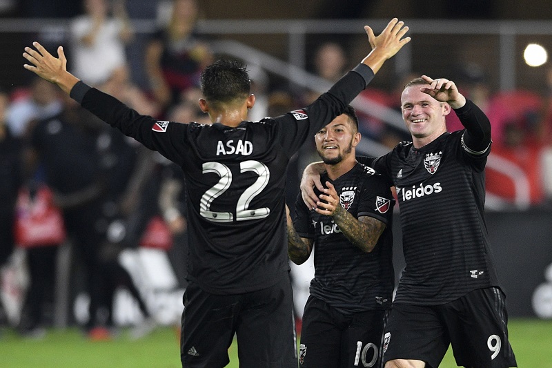 Wayne Rooney předvedl v pondělním utkání zámořské MLS fantastický výkon.