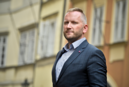 Petr Stuchlík (nestraník za hnutí ANO).