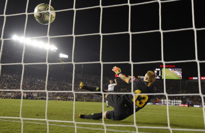 Tottenham zahájí novou sezónu ve Wembley.