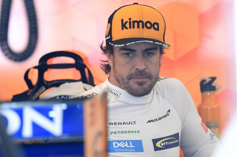 Fernando Alonso přejde s F1 do americké IndyCar série.