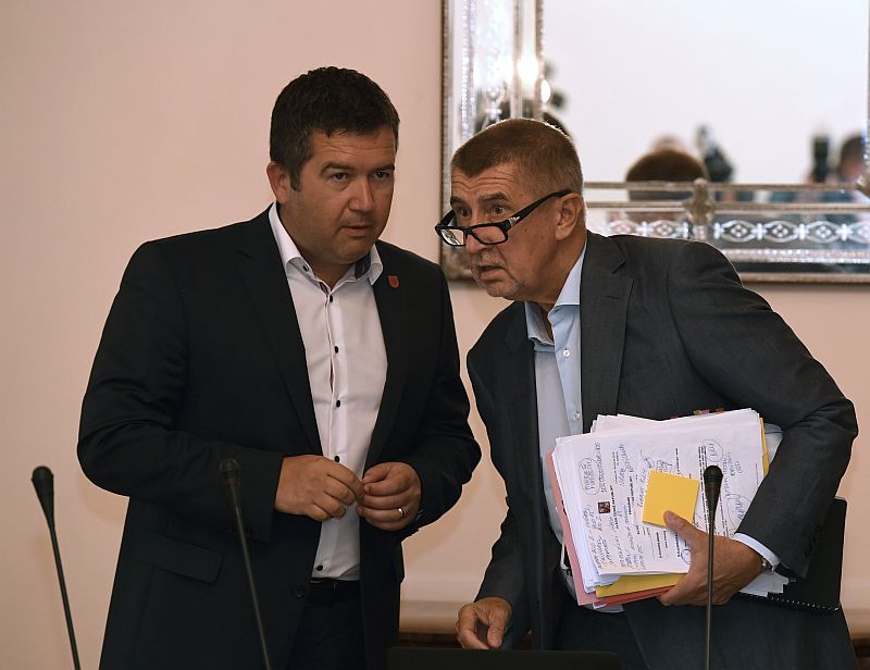 Ministr vnitra Jan Hamáček a předseda vlády Andrej Babiš. Ministr vnitra Jan Hamáček a předseda vlády Andrej Babiš.