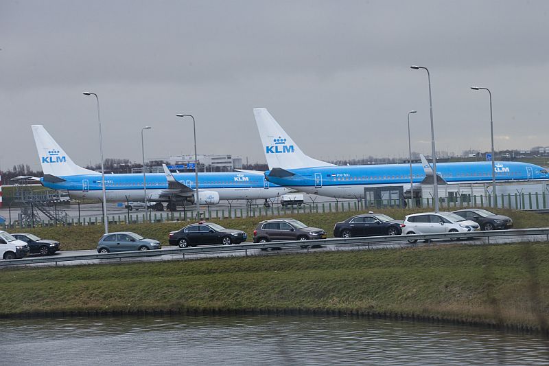 Letiště Schiphol u Amsterodamu náhle přerušilo provoz. Letiště Schiphol u Amsterodamu náhle přerušilo provoz.