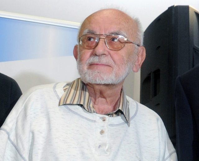Scénárista Drahoslav Makovička.
