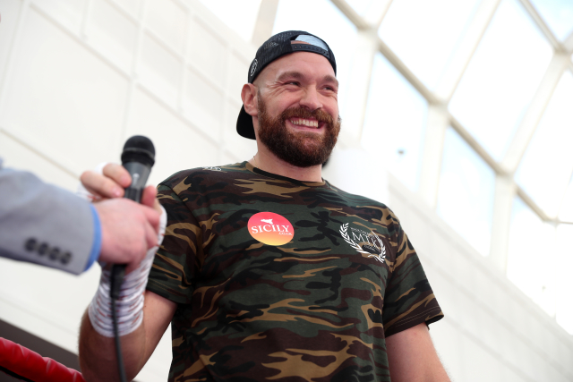 Tyson Fury na tréninku v Belfastu. Tyson Fury na tréninku v Belfastu.