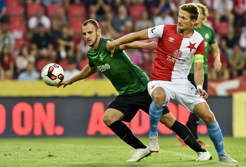 Milan Škoda v zápase s Jabloncem. Milan Škoda v zápase s Jabloncem.