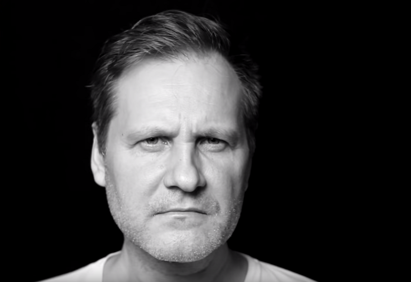 Michal Maudr, alias DJ Loutka.