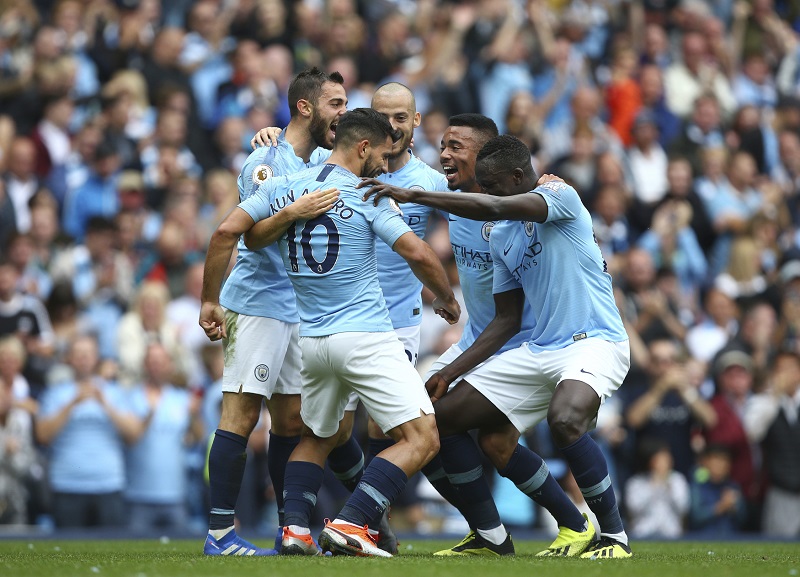 Manchester City rozstřílel Huddersfield, Agüero dal hattrick.