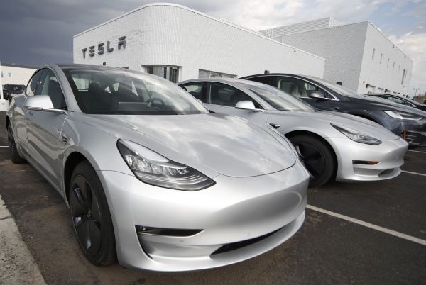 Automobily Tesla (ilustrační foto).