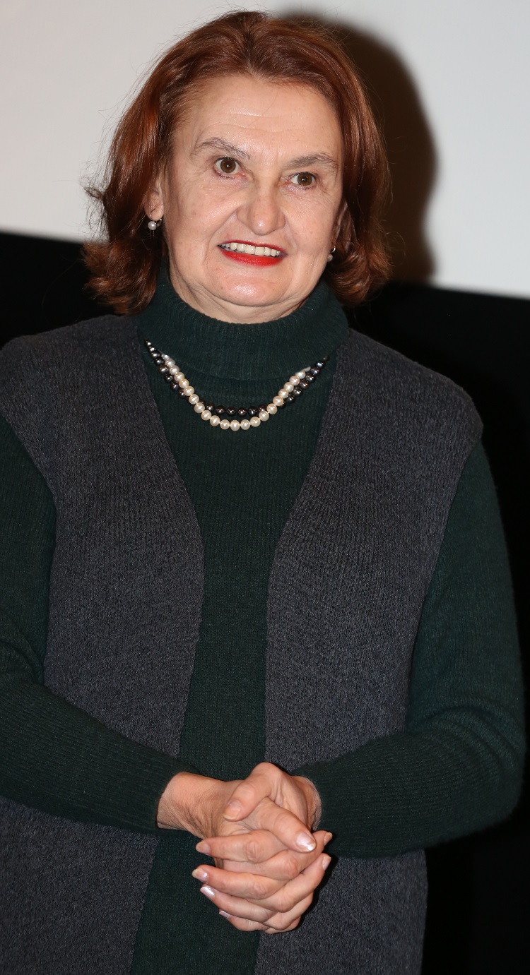 Eva Holubová.