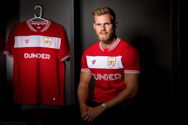 Český obránce Tomáš Kalas míří na další hostování. Český obránce Tomáš Kalas míří na další hostování.