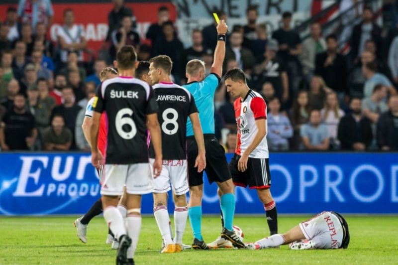 Fotbalisté Trenčína v zápase proti Feyenoordu.