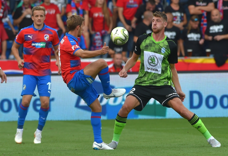Plzeň díky Krmenčíkově hattricku rozstřílela Boleslav.