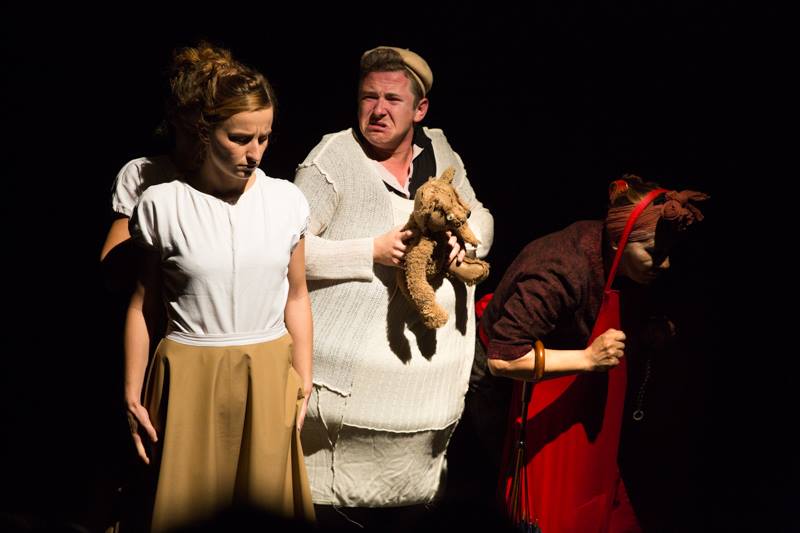 Snímek z loňského ročníku festivalu Divadlo. Snímek z loňského ročníku festivalu Divadlo.