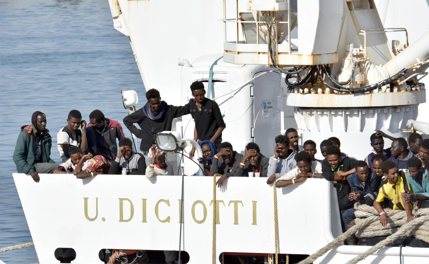 Migranti na lodi Dicotti.