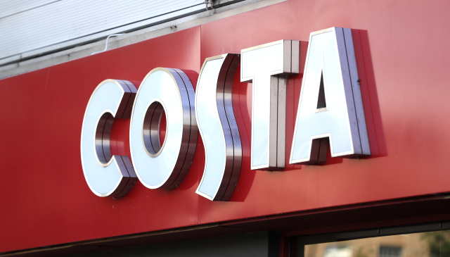 Coca-Cola kupuje řetězec kaváren Costa.