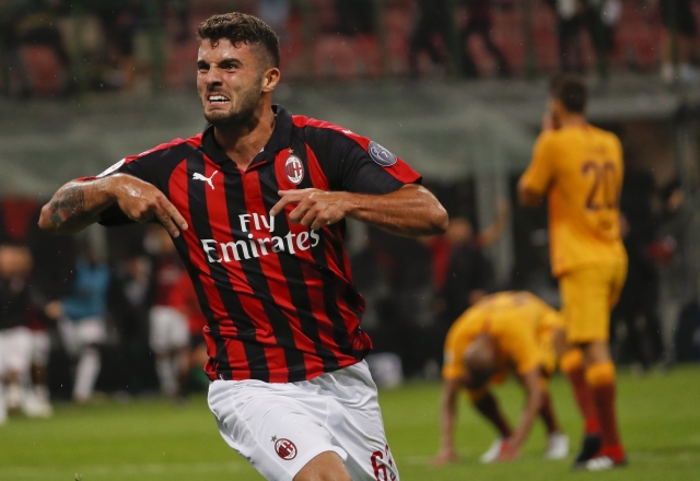 Patrick Cutrone rozhodl o výhře AC Milán v nastavení. Patrick Cutrone rozhodl o výhře AC Milán v nastavení.