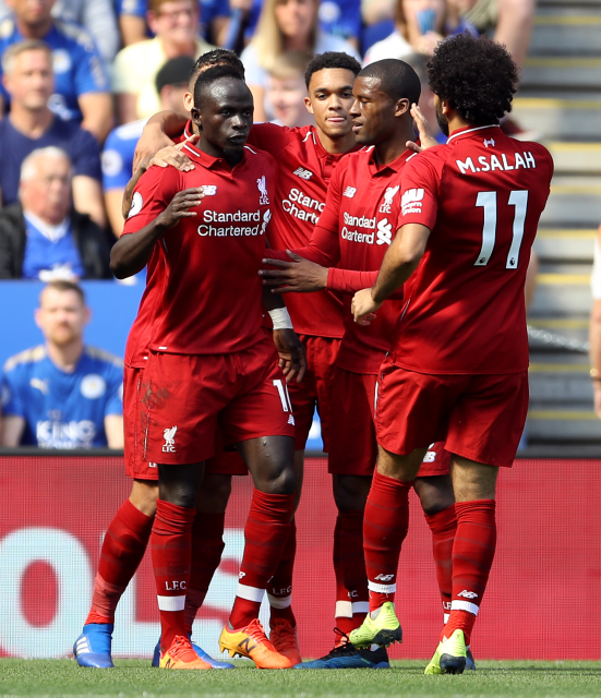Hráči Liverpoolu po první vstřelené brance. Hráči Liverpoolu po první vstřelené brance.