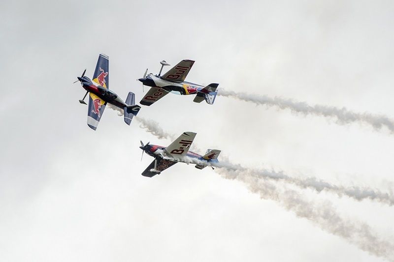 Česká akrobatická skupina Flying Bulls, CIAF 2017.