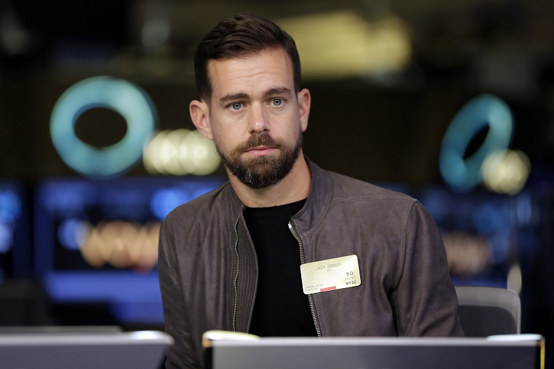 Jedním z vypovídajících bude také šéf Twitteru Jack Dorsey.