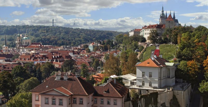Koncem září se koná tradiční Svatováclavské vinobraní ve Ville Richter. Koncem září se koná tradiční Svatováclavské vinobraní ve Ville Richter.