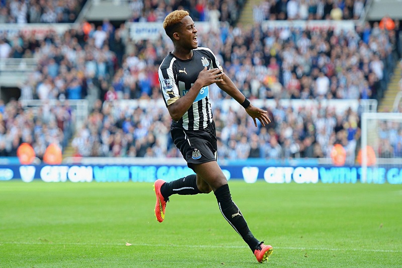 Rolando Aarons přichází na hostování do Liberce.
