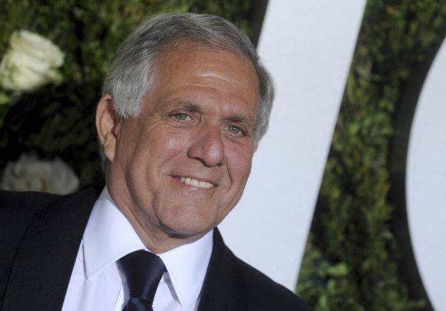 Šéf americké CBS Les Moonves rezignoval.