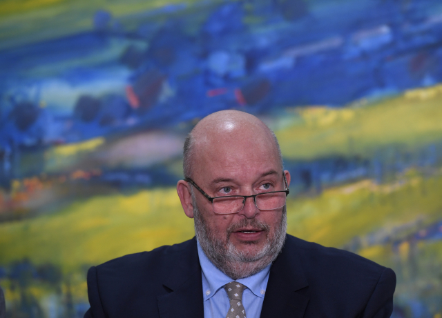 Ministr zemědělství Miroslav Toman.