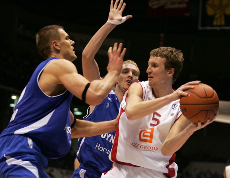 Jako poslední se k reprezentaci připojil Ondřej Balvín. 