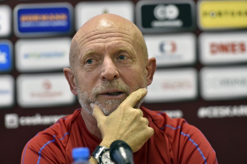 Karel Jarolím končí jako trenér u fotbalové reprezentace.
