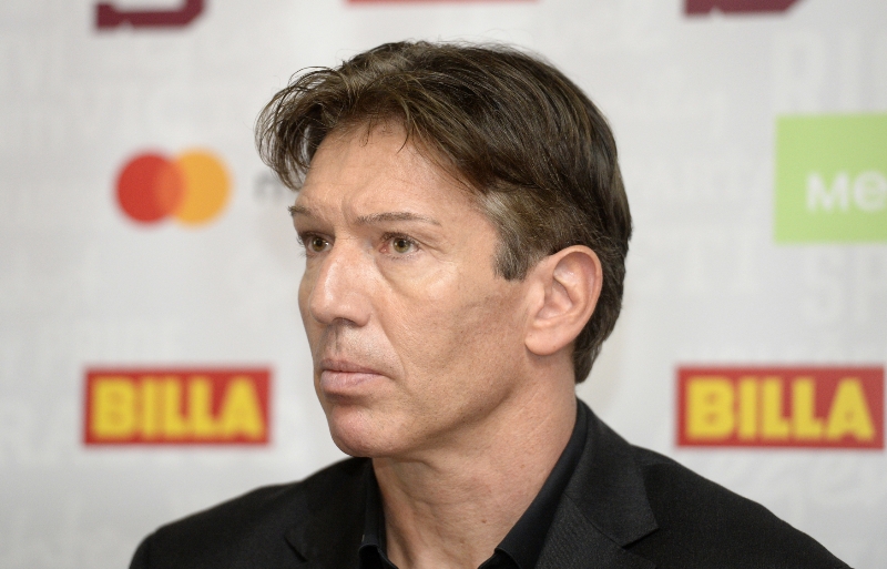 Trenér hokejistů Sparty Uwe Krupp.