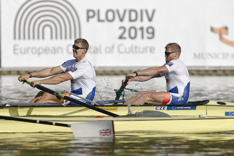 Podrazil s Helešicem i Vraštil se Šimánkem skončili na MS sedmí. 