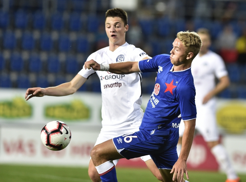Za Slavii nastoupil také navrátilec Jan Matoušek. Za Slavii nastoupil také navrátilec Jan Matoušek.