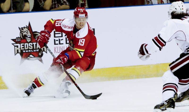 Kunlun se doma hodně natrápil se Slovanem, zvítězil nakonec 5:4 v prodloužení.