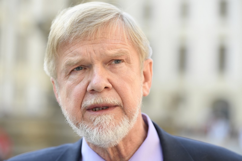 Michal Mazanec nebude předsedou Nejvyššího správního soudu více než tři roky.