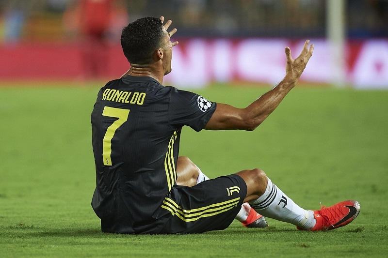 Na první zápas LM v dresu Juventusu bude chtít Cristiano Ronaldo rychle zapomenout.
