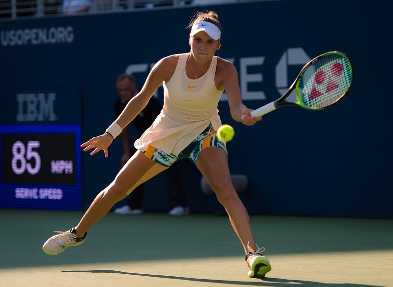 Česká tenistka Markéta Vondroušová si zahraje na turnaji ve Wu-chanu (ilustrační foto).