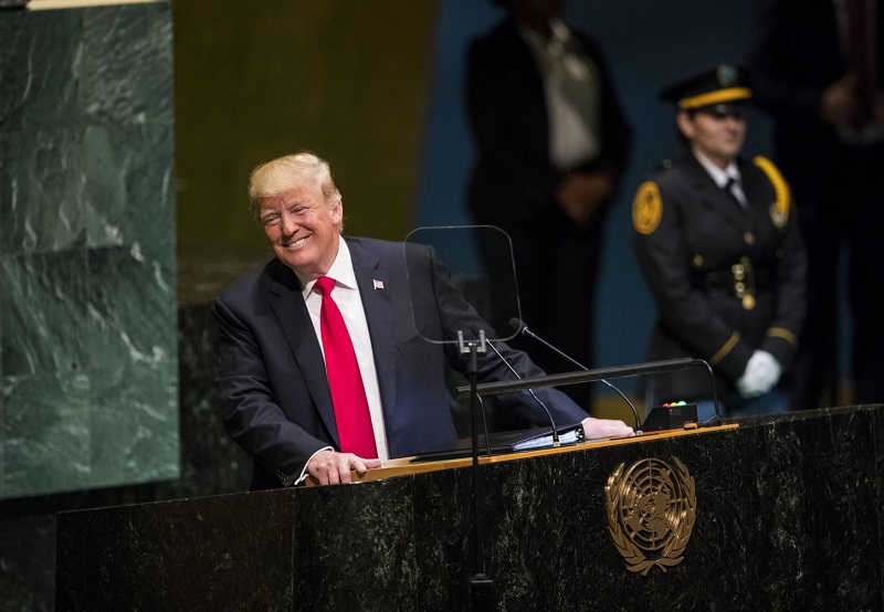 Donald Trump v Radě bezpečnosti OSN obvinil Čínu z vměšování do voleb.