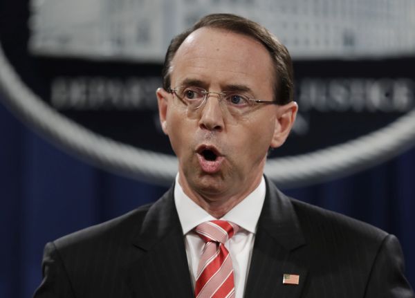Náměstek ministra spravedlnosti Rod Rosenstein.