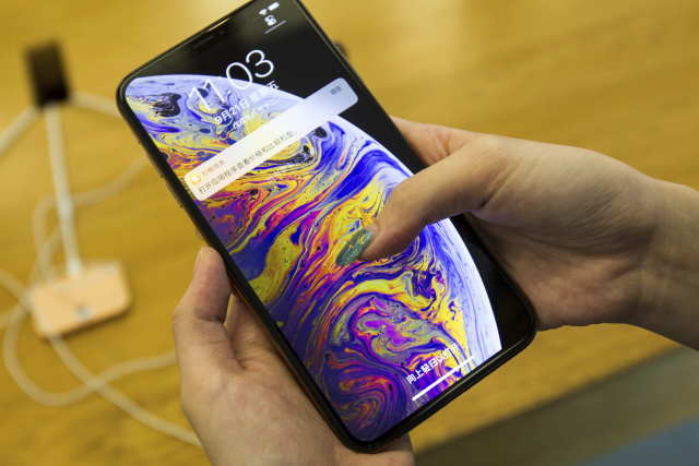 Nejnovější model chytrého telefonu společnosti Apple, iPhoneXs.