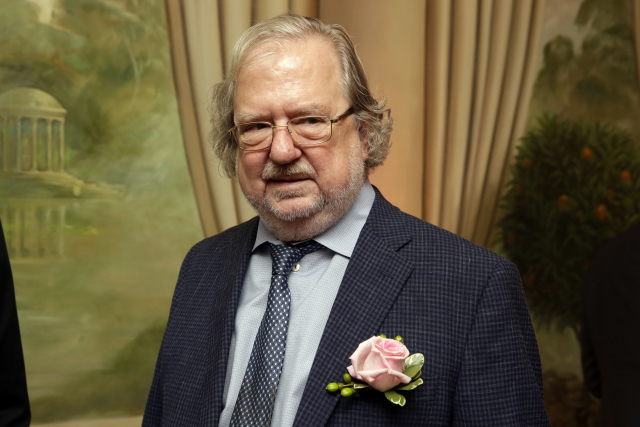  James P. Allison.