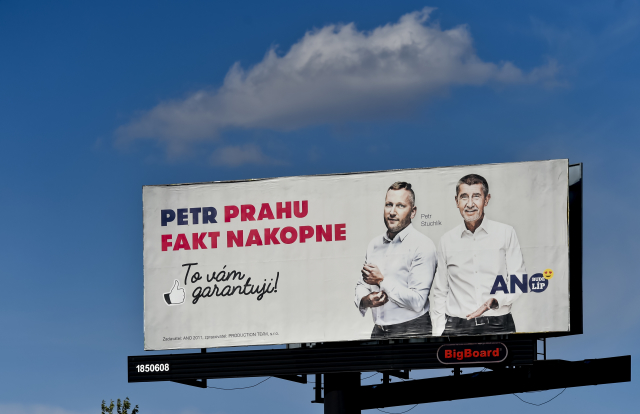 Lídr kandidátky ANO Petr Stuchlík a premiér Andrej Babiš.