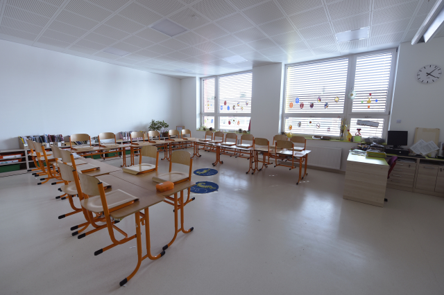 Školy se snaží přilákat nové pedagogy. Jak? 