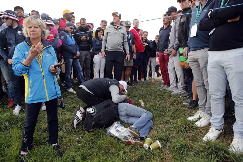 Divačka chce žalovat organizátory Ryder Cupu kvůli zranění oka.