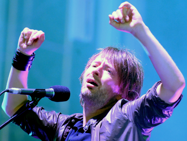 Thom Yorke z britské skupiny Radiohead. Thom Yorke z britské skupiny Radiohead.