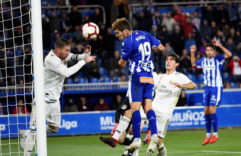 Fotbalistům Realu se nedaří, zrovna inkasují od Deportiva.