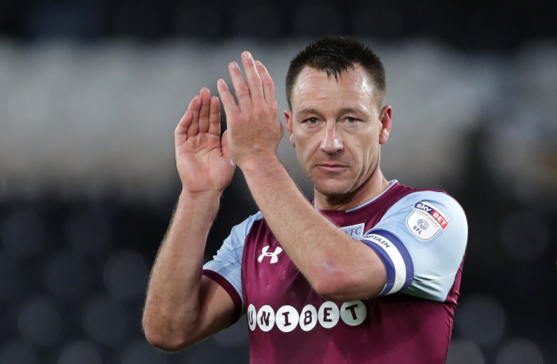 John Terry pověsil kopačky na hřebík. 