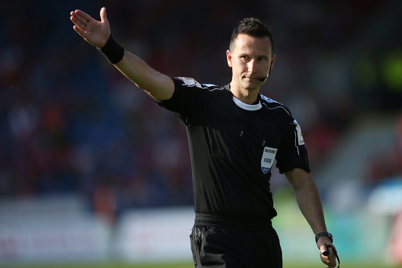 Český sudí Radek Příhoda není na listině FIFA.