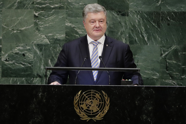 Ukrajinský prezident Petro Porošenko. Ukrajinský prezident Petro Porošenko.
