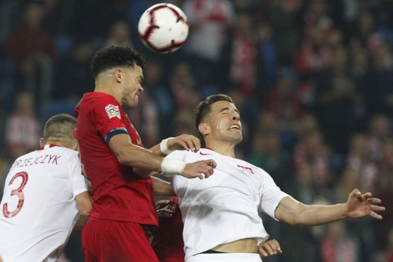 Portugalsko vyhrálo v Polsku v pětigólové přestřelce o branku. 